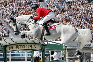 Martin Fuchs remporte à nouveau le GP à Spruce Meadows